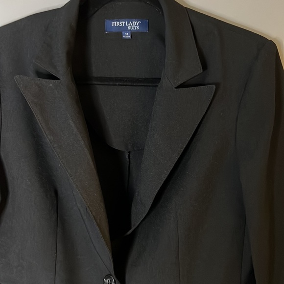 First Lady Suits - Picture 2 of 6